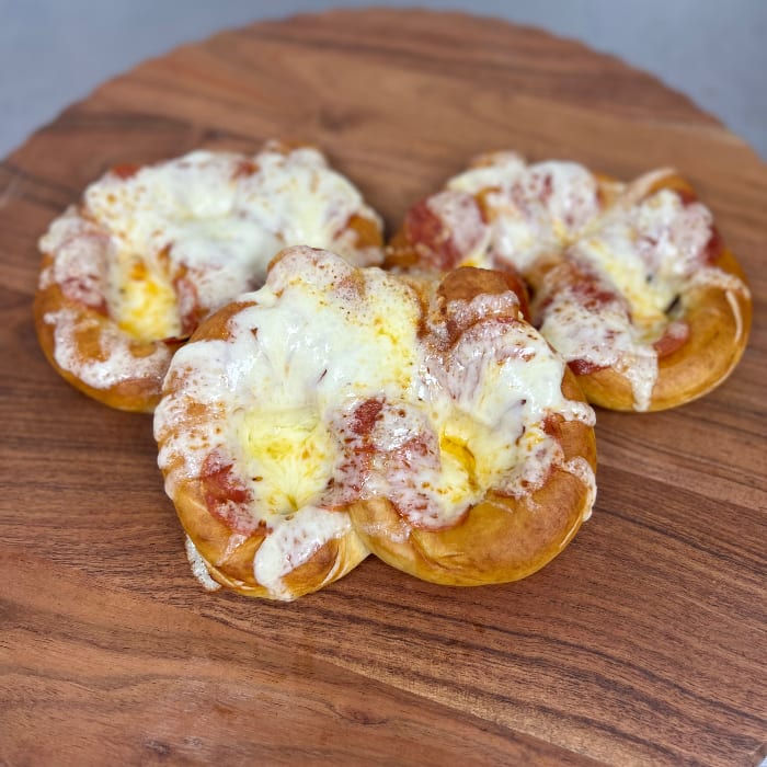Pizza Pretzel.